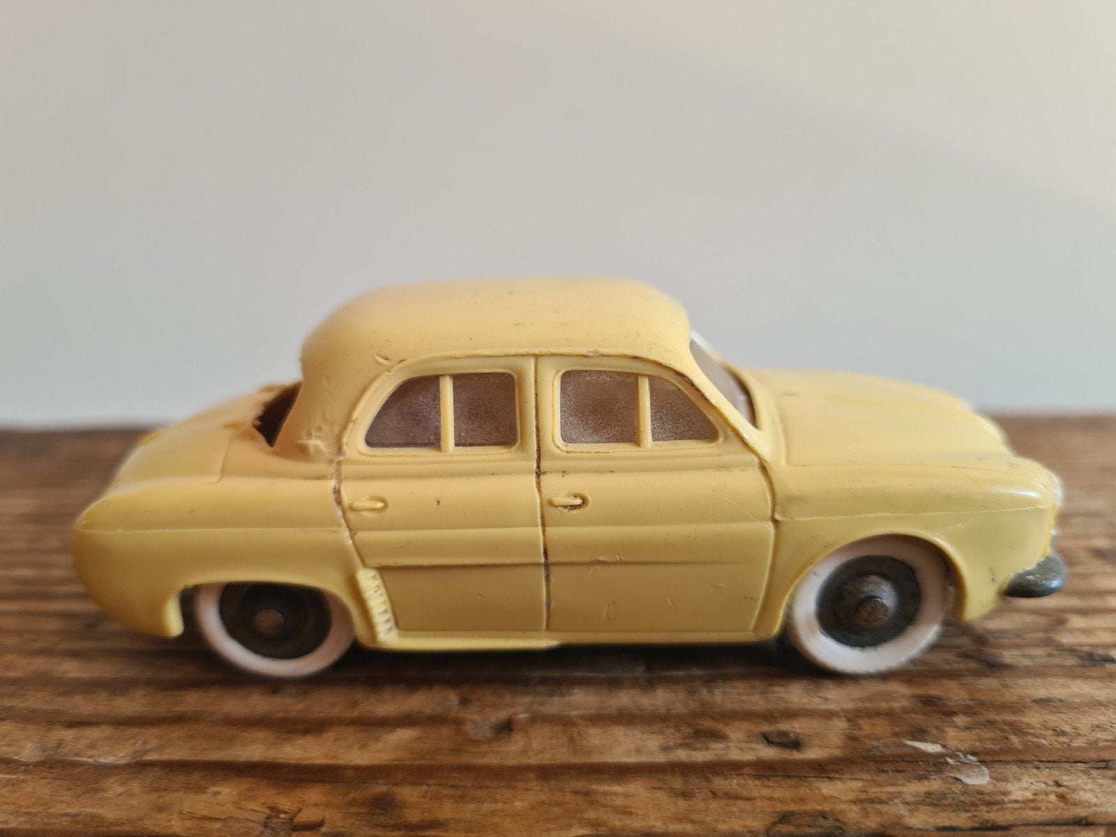 Jep renault dauphine, Hobby en Vrije tijd, Modelauto's | 1:43, Ophalen of Verzenden
