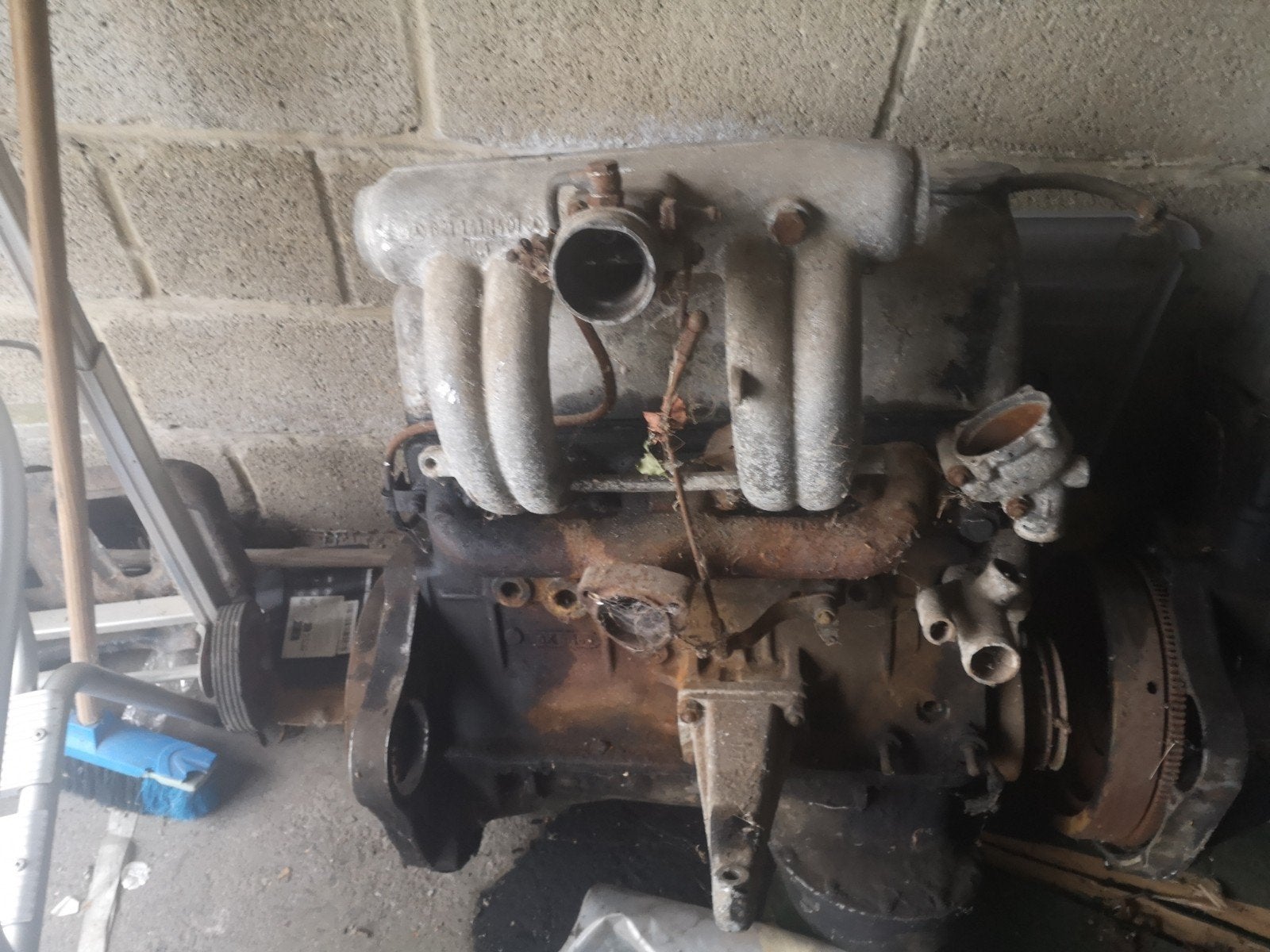 oude Mercedes motoren, 240d 220d, 200d, Ophalen