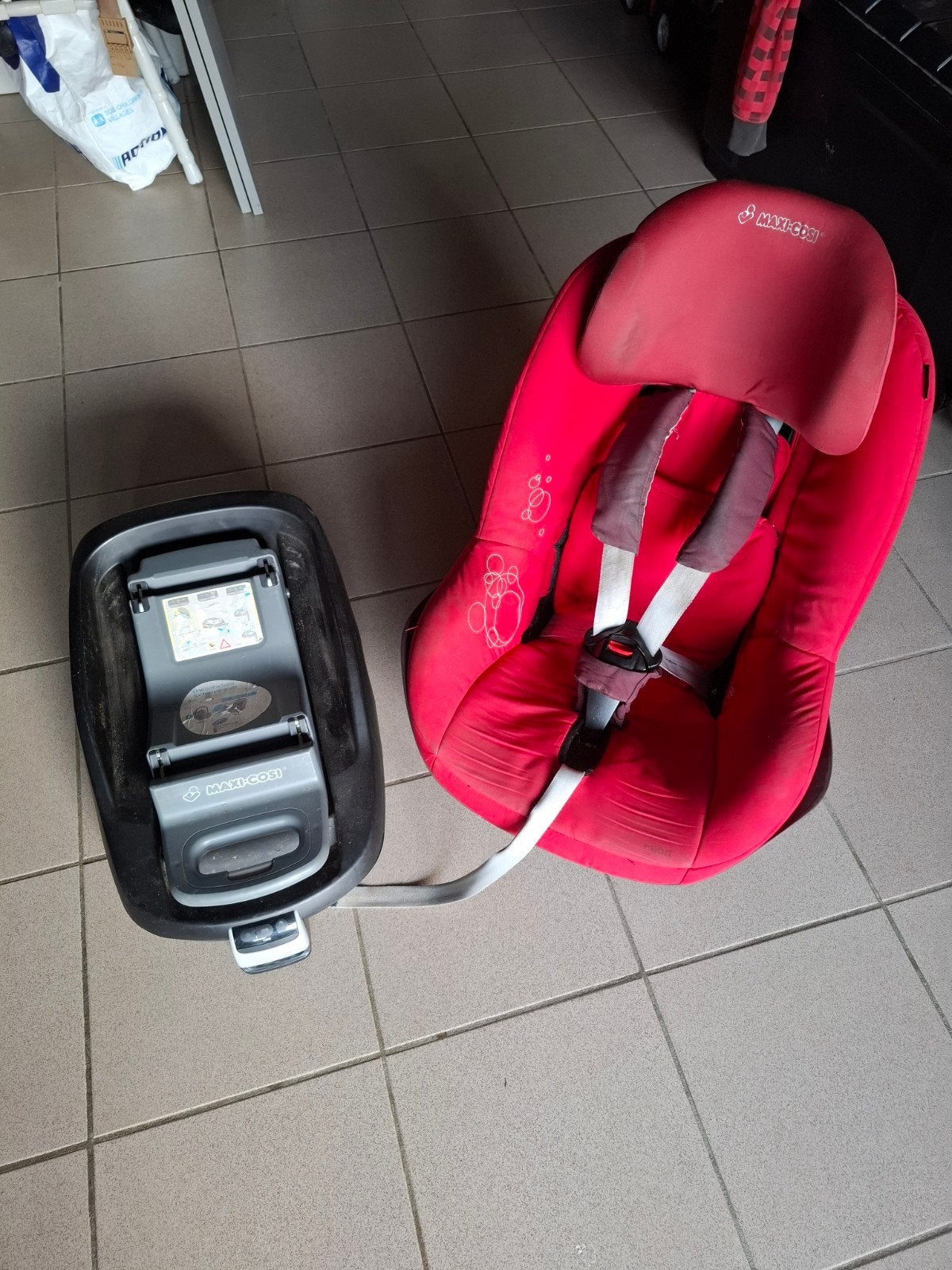 Autostoel 9 tot 18kg maxicosy met isofix., Kinderen en Baby's, Autostoeltjes, Ophalen, Isofix