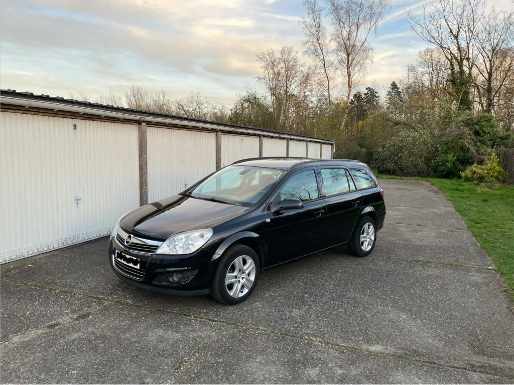 Opel astra, Autos, Opel, Euro 5, Achat, USB, Boîte manuelle