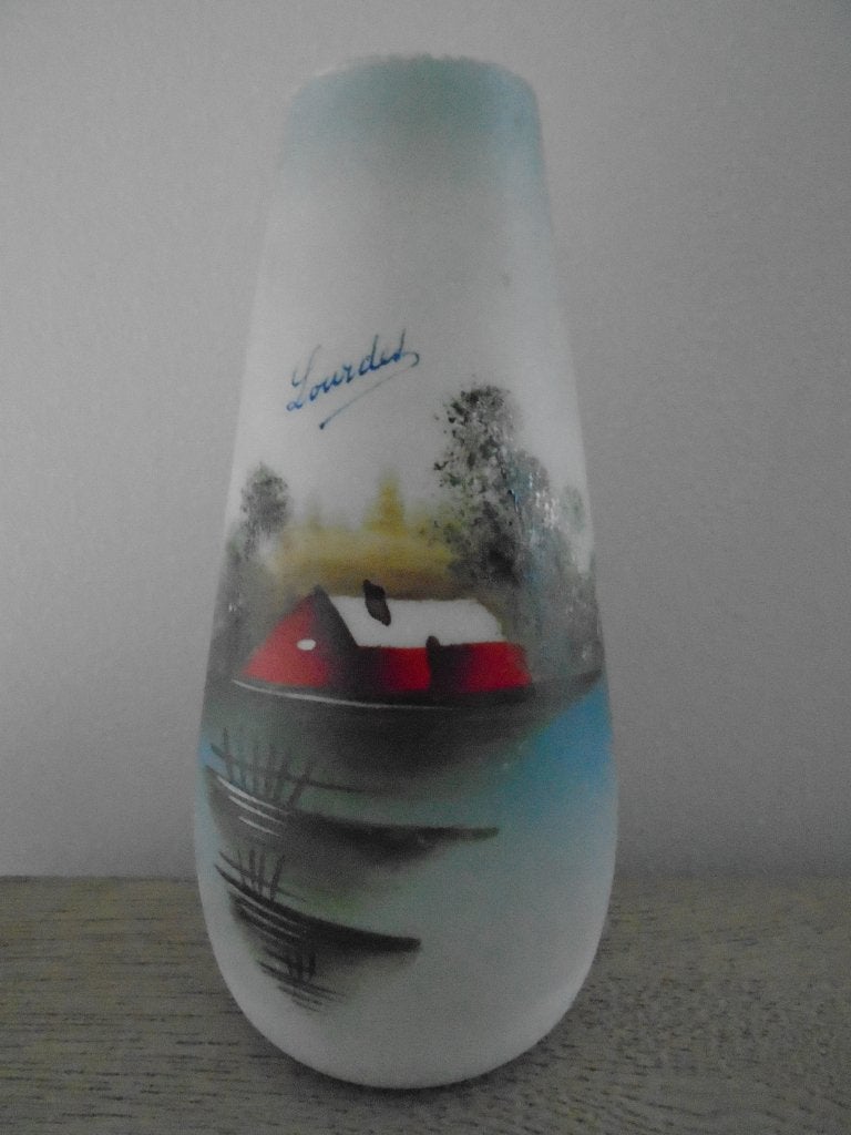 Vaasje in glaswerk geschilderd (Lourdes), Enlèvement ou Envoi, Utilisé, Verre, 15 cm
