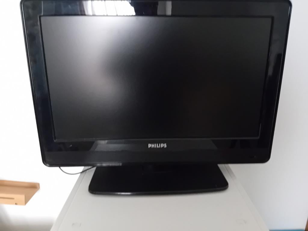 Philips kleuren TV met afstandsbediening – 66 cm, Audio, Tv en Foto, Ophalen, Philips