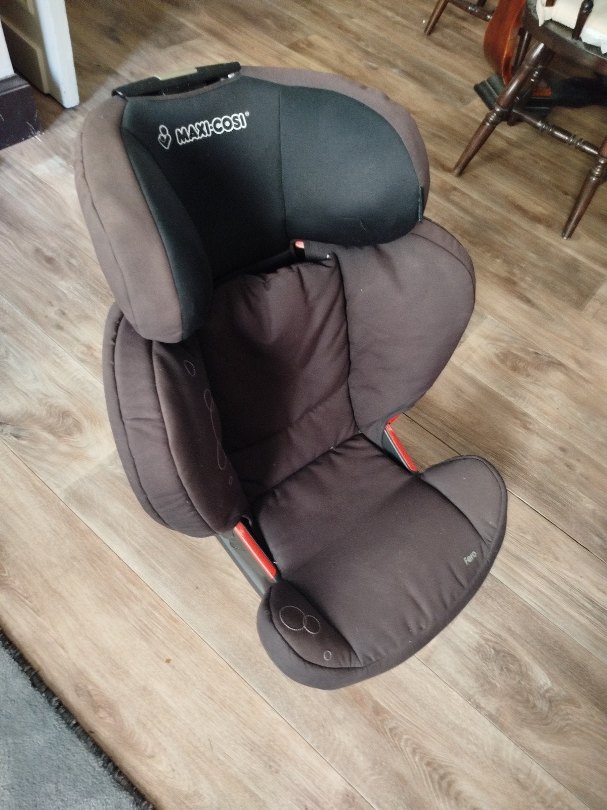 Maxi Cosi stoeltje, Ophalen