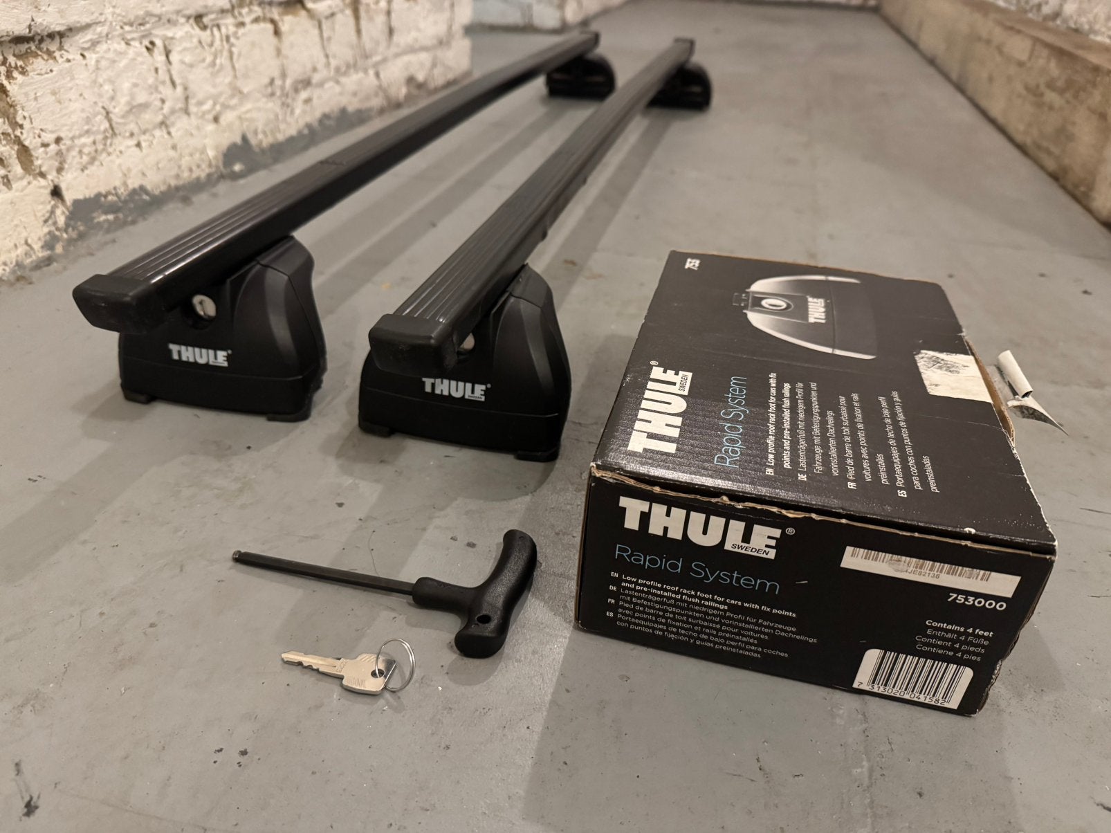 Barres de toir THULE poir Audi A4 Avant (break), Autos : Divers, Porte-bagages, Comme neuf, Enlèvement