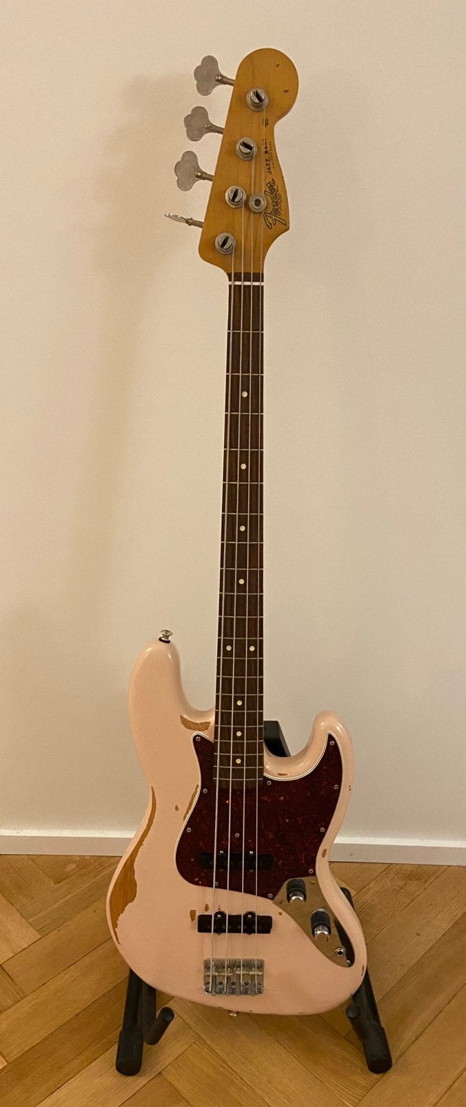 Fender Flea Jazz bass, Muziek en Instrumenten, Snaarinstrumenten | Gitaren | Bas, Ophalen, Zo goed als nieuw