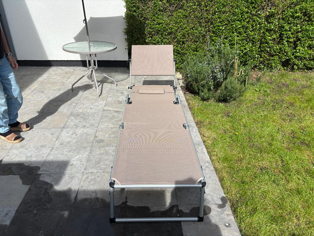 Ligbed, Tuin en Terras, Ligbedden, Ophalen, Zo goed als nieuw, Metaal, Verstelbaar