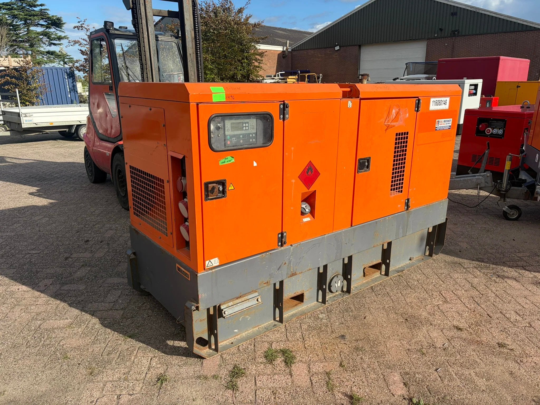 Atlas-Copco QAS 100 kVA Perkins Leroy Somer aggregaat genera