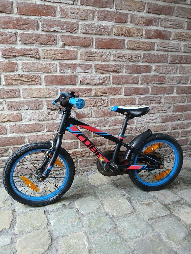CUBE kinderfiets maat 16, Fietsen en Brommers, Ophalen