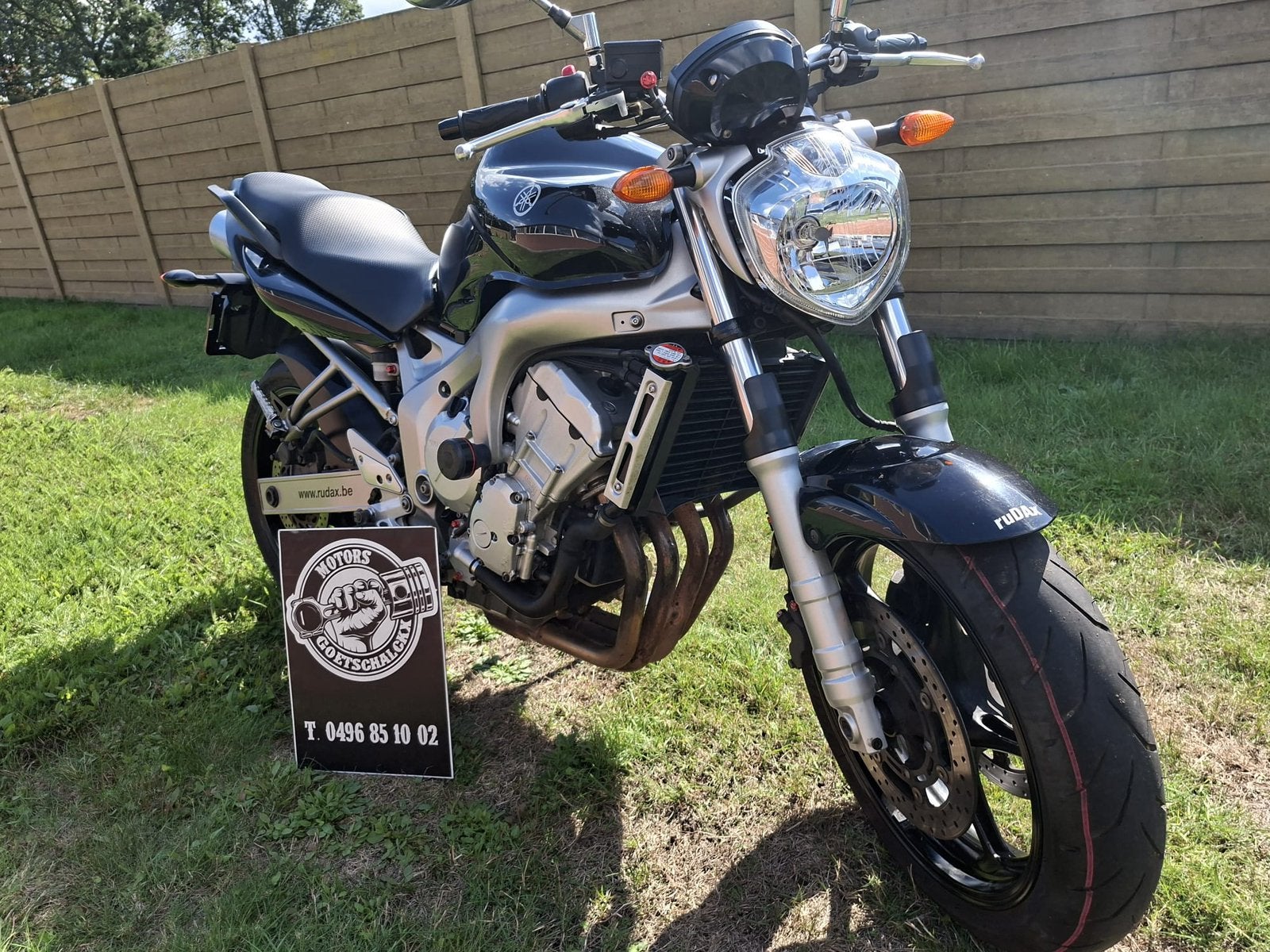 Yamaha fz6-n, Particulier