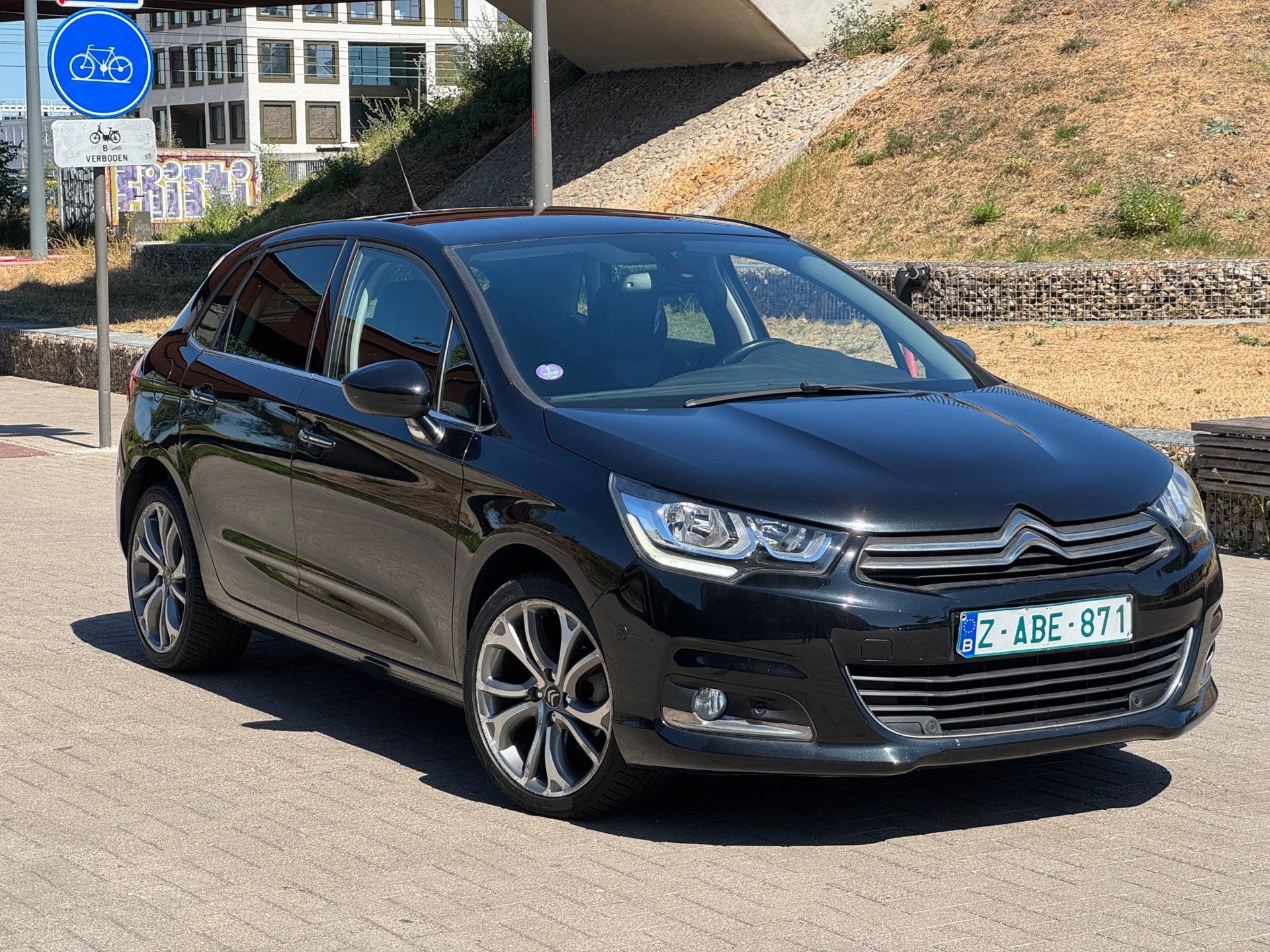 Citroën C4 | Benzine | Euro 6b, Auto's, Citroën, Gebruikt, Euro 6, 1199 cc, Zwart