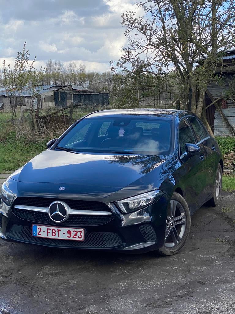 Mercedes classe A 2019 (vendu avec ct)‼️, Zwart, Start-stop-systeem, Diesel, 5 deurs