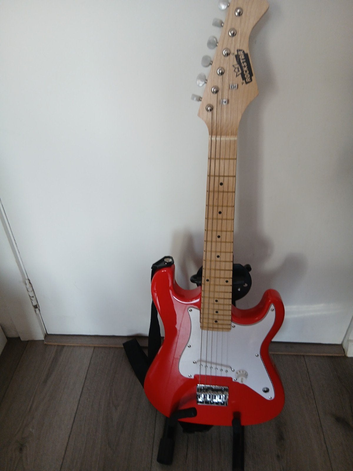 Magnifique guitare électrique  rouge 3/4, Musique & Instruments, Enlèvement ou Envoi