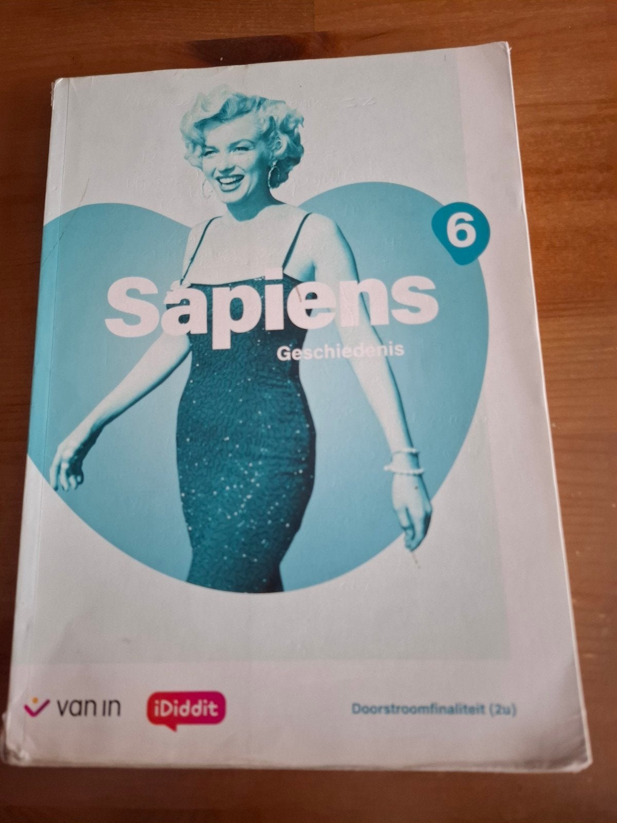 Sapiens 6, Ophalen of Verzenden