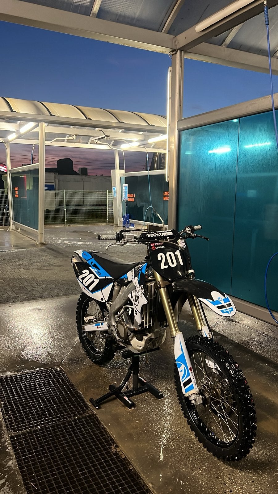 250 kxf 4t, Vélos & Vélomoteurs, Enlèvement, Comme neuf, Autres marques