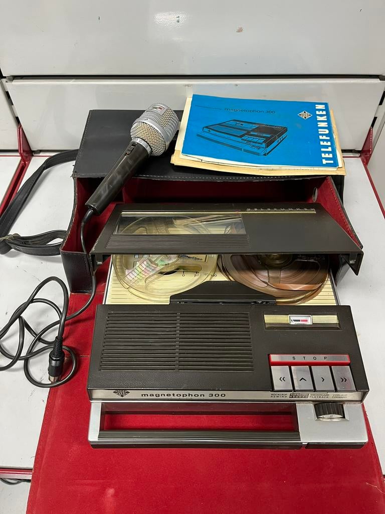 Magnétophone vintage Telefunken Magnetophon 300 - complet, TV, Hi-fi & Vidéo, Enregistreurs audio, Magnétophone, Enlèvement ou Envoi