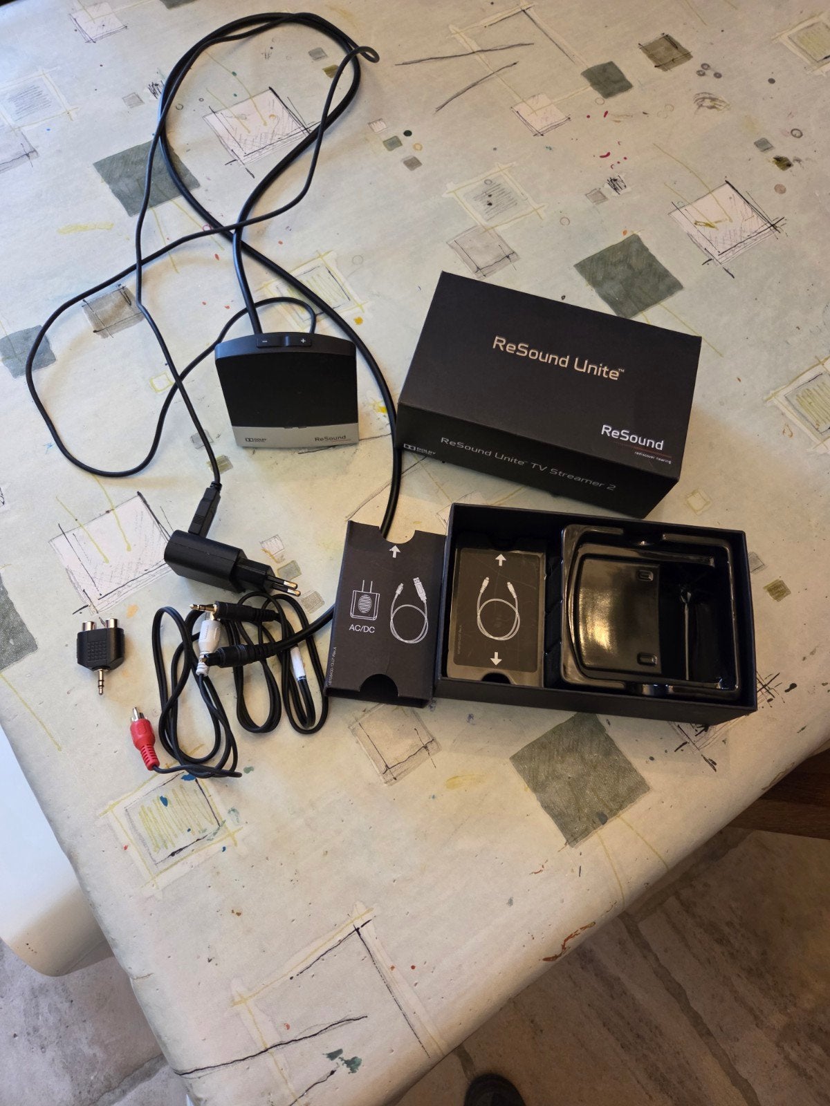 ReSound Unite TV Streamer 2 (modèle SAS-3) de la marque GN H, Enlèvement, Comme neuf