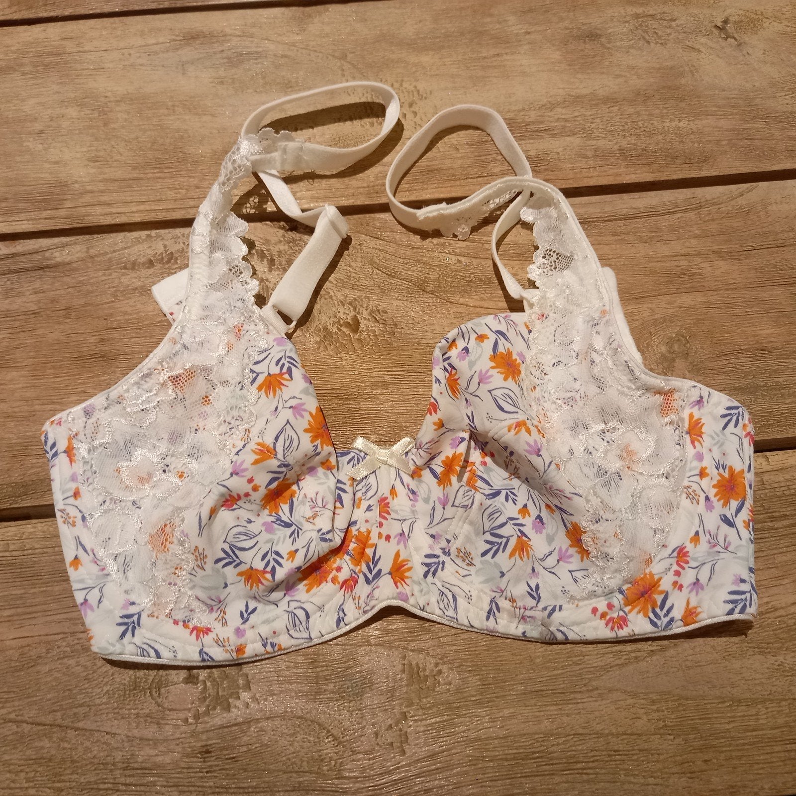 bh nieuw maat 90 B, Kleding | Dames, Ondergoed en Lingerie, Damart, Ophalen of Verzenden, Wit, BH