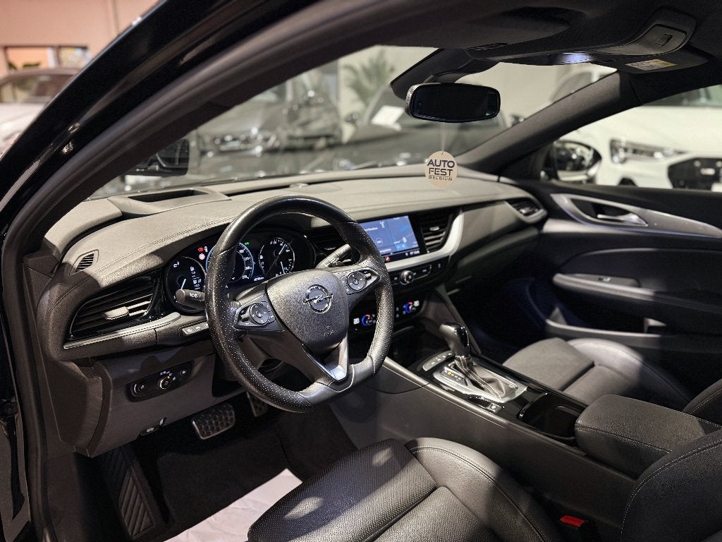 Opel Insignia Grand Sport 2.0 Turbo - Garantie, Autos, Cuir, Achat, Euro 6, Entreprise