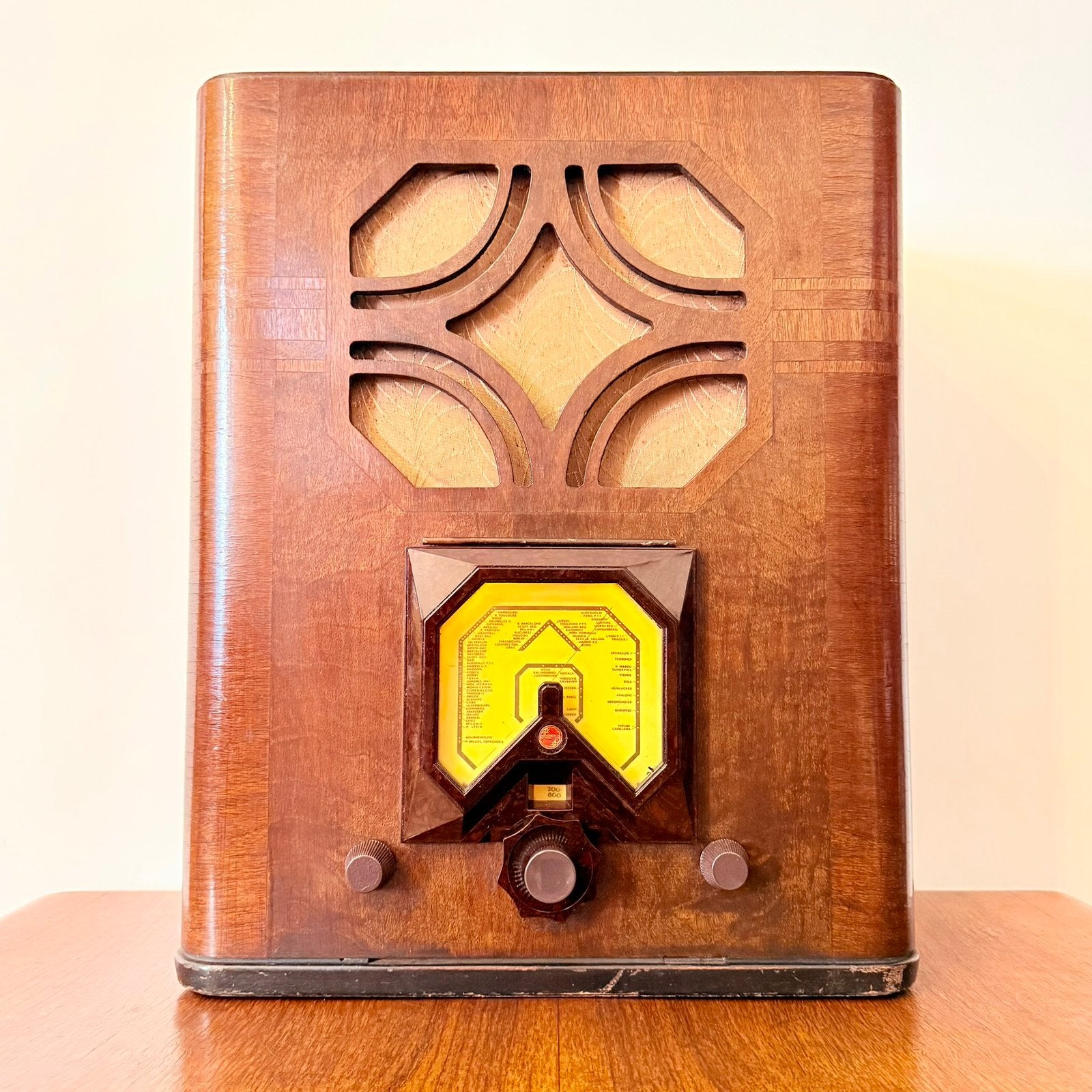 RADIO À TUBE VINTAGE PHILIPS SUPER INDUCTANCE 638A ART DÉCO, Antiquités & Art, Envoi