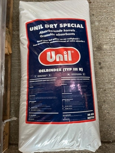 Hydraulische olie HM-46, Ophalen, Sint-Pieters-Leeuw, Unil, Graafmachine