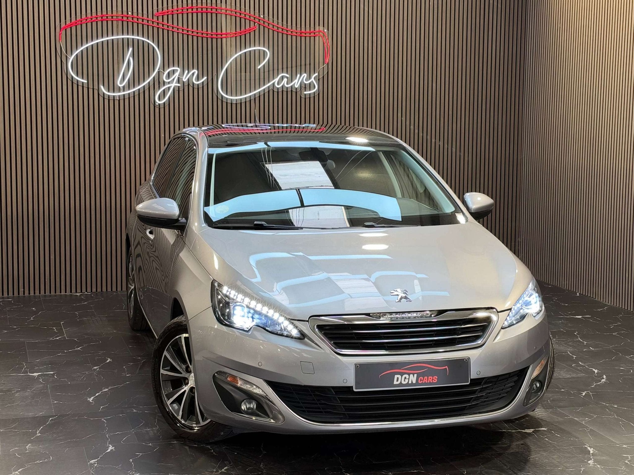 Peugeot 308 308 1.6 BlueHDi Allure (bj 2016), Auto's, Stof, Gebruikt, 4 cilinders, 116 pk