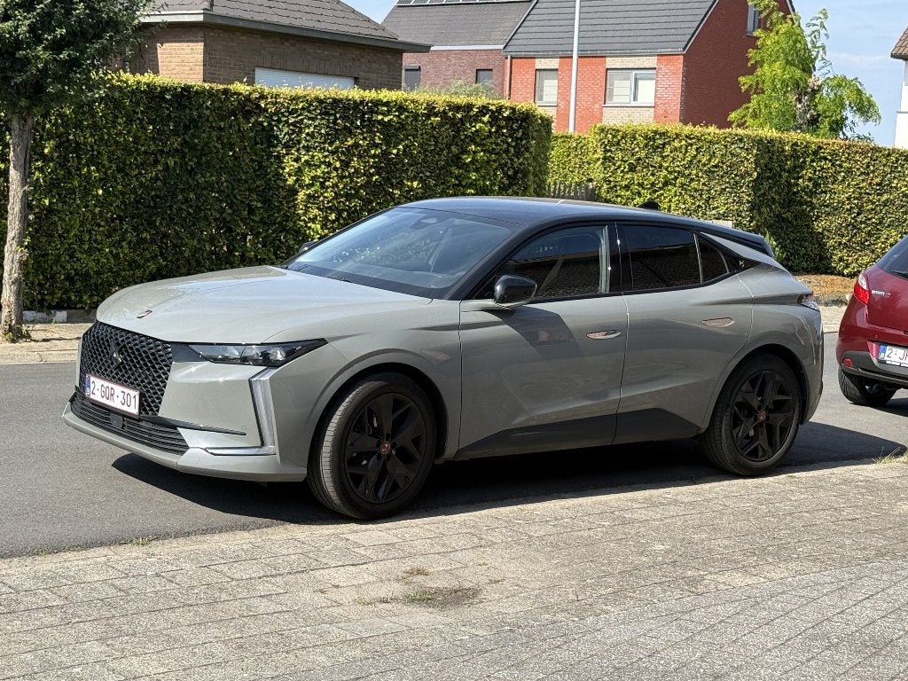 DS 4 Performance – perfecte staat – 11/2023 – 42.500 km, Autos, Argent ou Gris, Achat, Euro 6, Noir