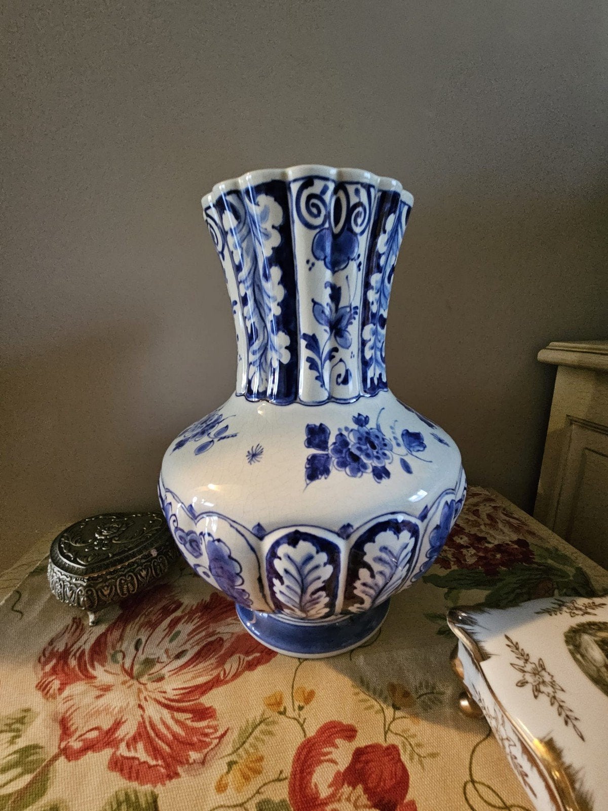 Delfts Blauwe vaas, Ophalen