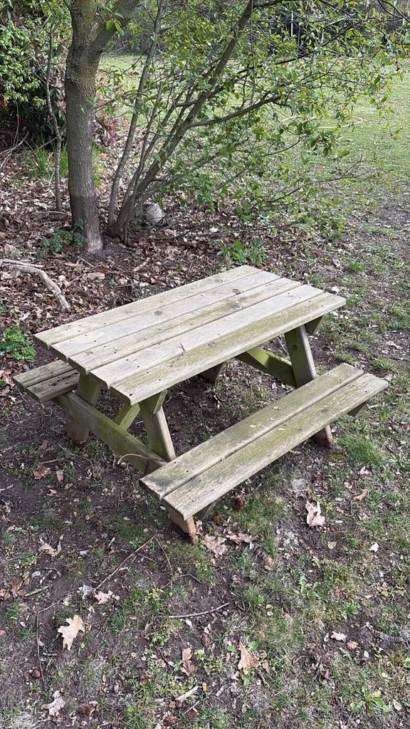 Picknicktafel voor kinderen, Ophalen