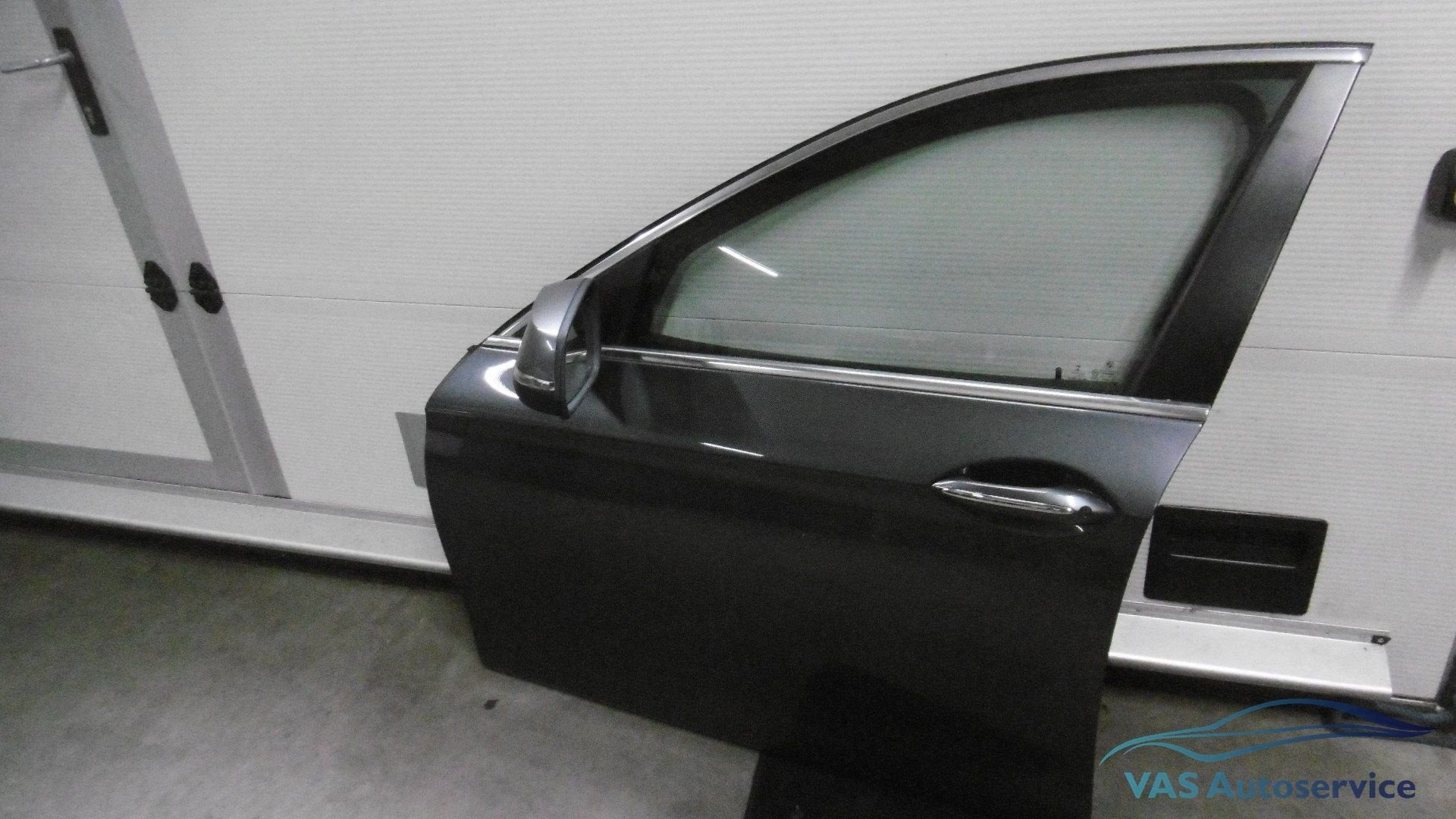 Portier linksvoor BMW 5-serie F10 en F11 mineralgrijsmetalli, Gebruikt, -, Deur, -