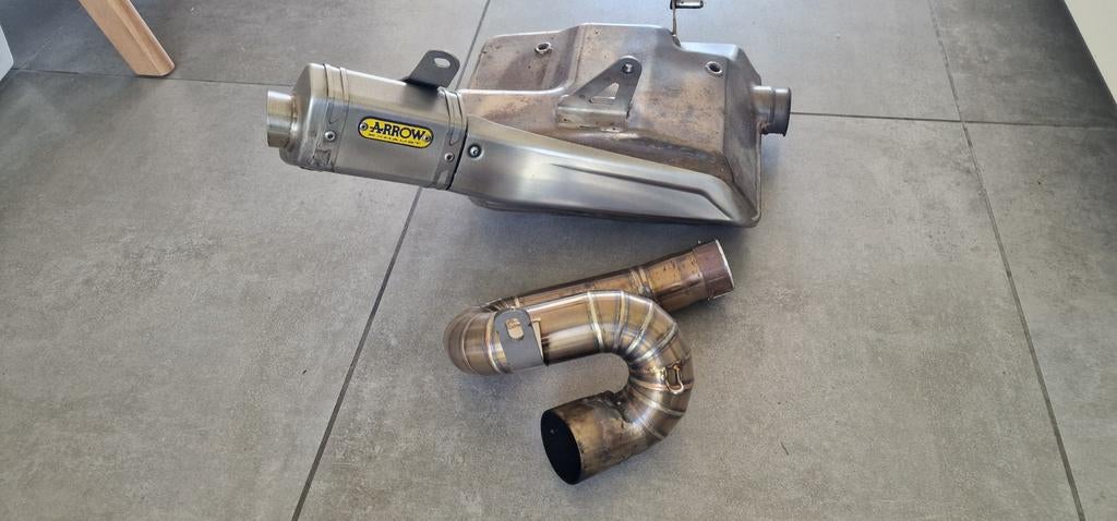 Arrow demper Speed triple 765, Motoren, Ophalen