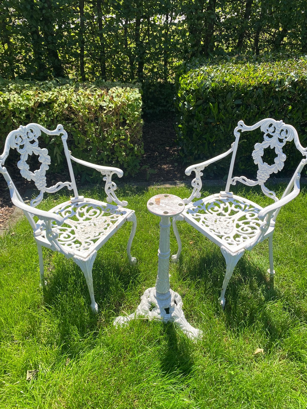 Sier tuinstoelen en tafelpoot in gietijzer, Ophalen, Gebruikt, Metaal