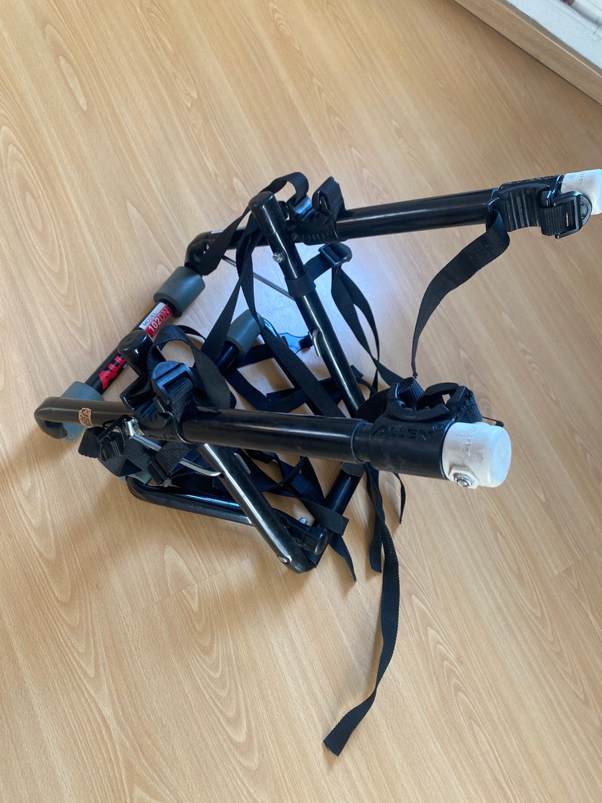 Porte vélos 2 vélos: 21€, Enlèvement, Comme neuf