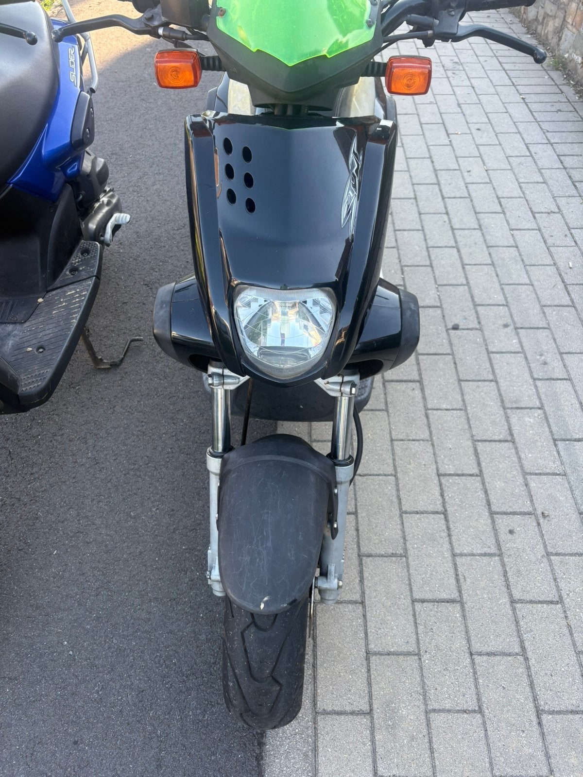 Mbk stunt collector, Fietsen en Brommers, Ophalen, Zo goed als nieuw