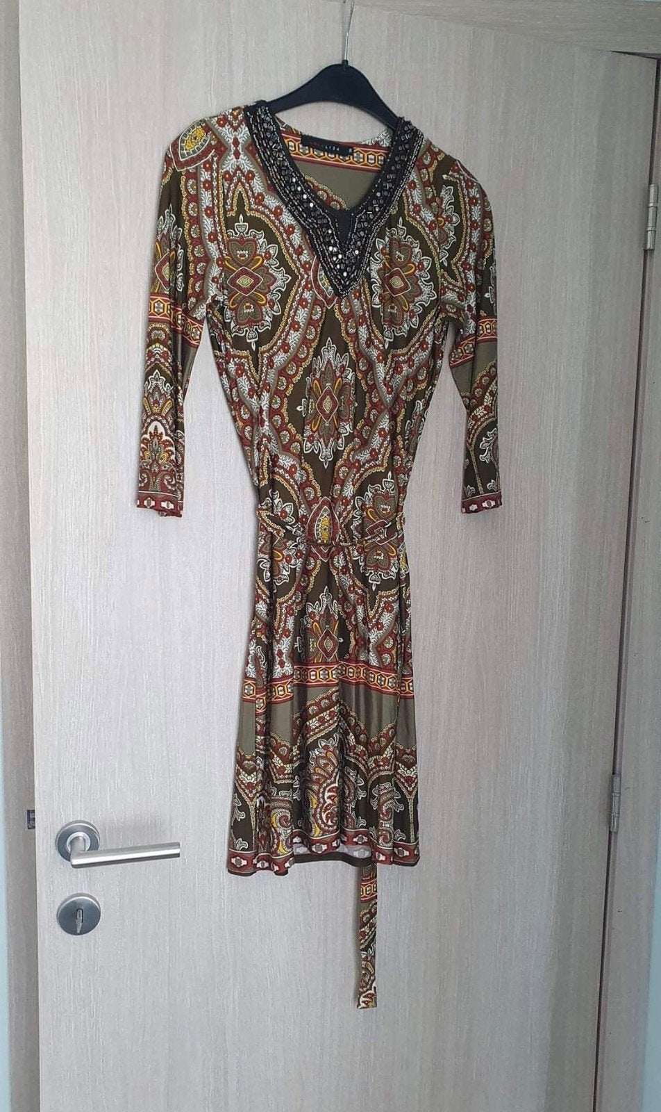 jurk lolaliza maat 38, Kleding | Dames, Jurken, Lola & Liza, Ophalen of Verzenden, Zo goed als nieuw, Maat 38/40 (M)