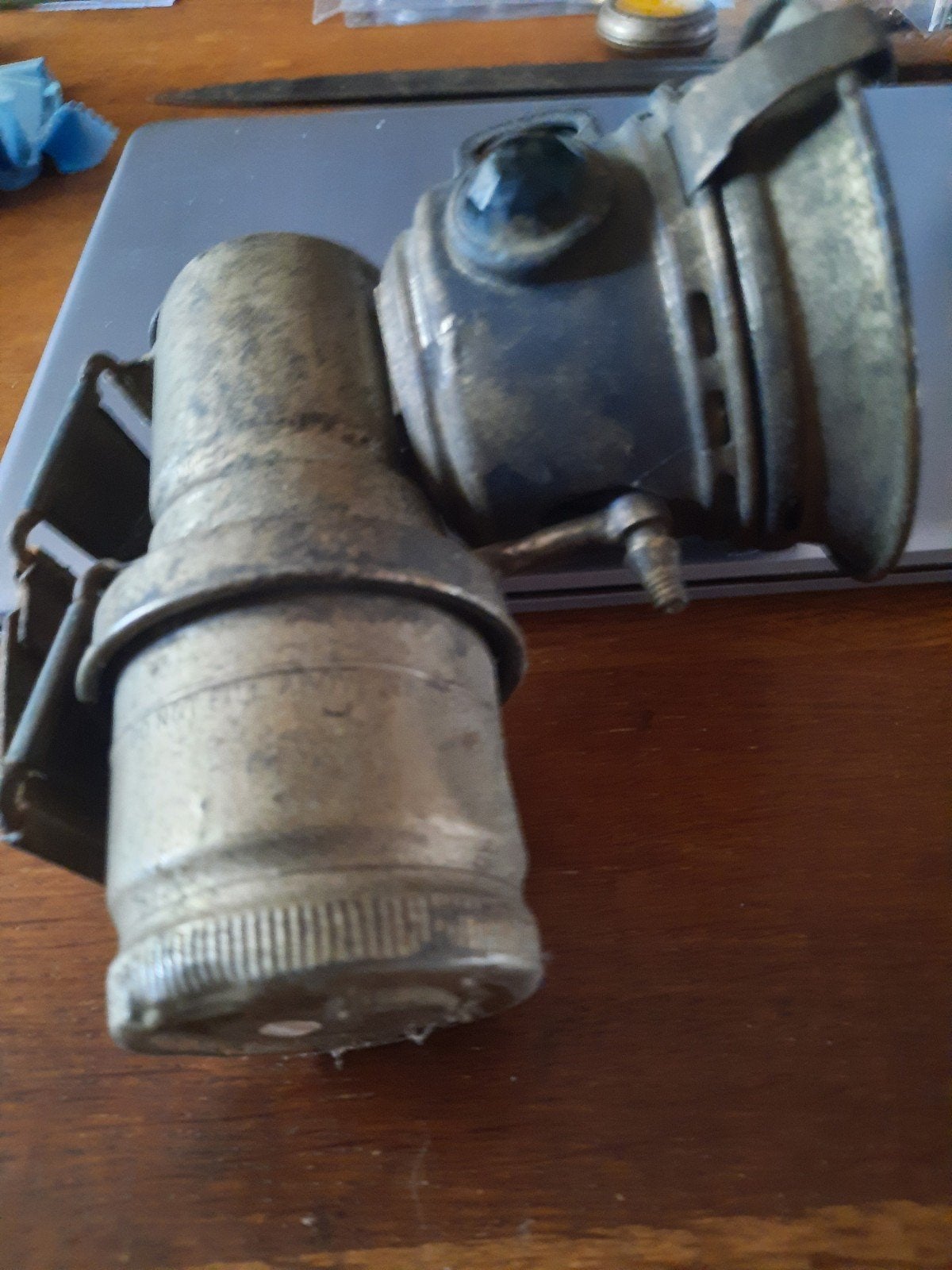 Ancienne lampe à carbure, Enlèvement ou Envoi