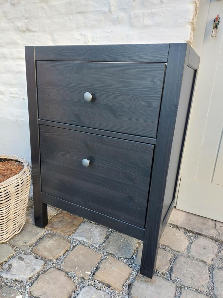 Hemnes Ikea - 2 zwarte badkamermeubels - nieuw, Enlèvement