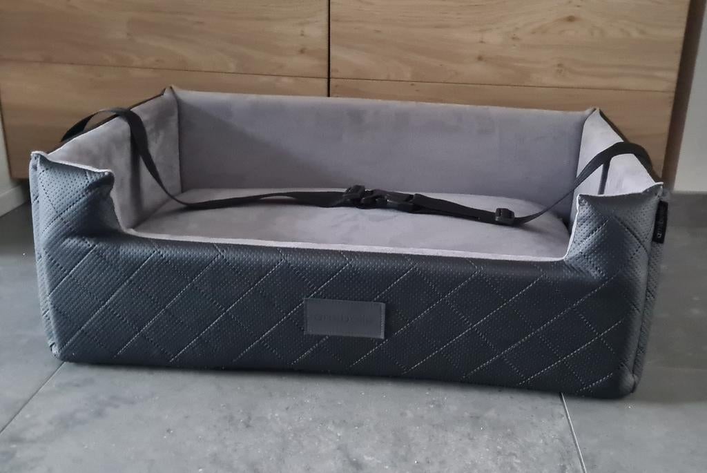 Hondenmand voor in de auto - amibelle - nieuw, Dieren en Toebehoren, Ophalen