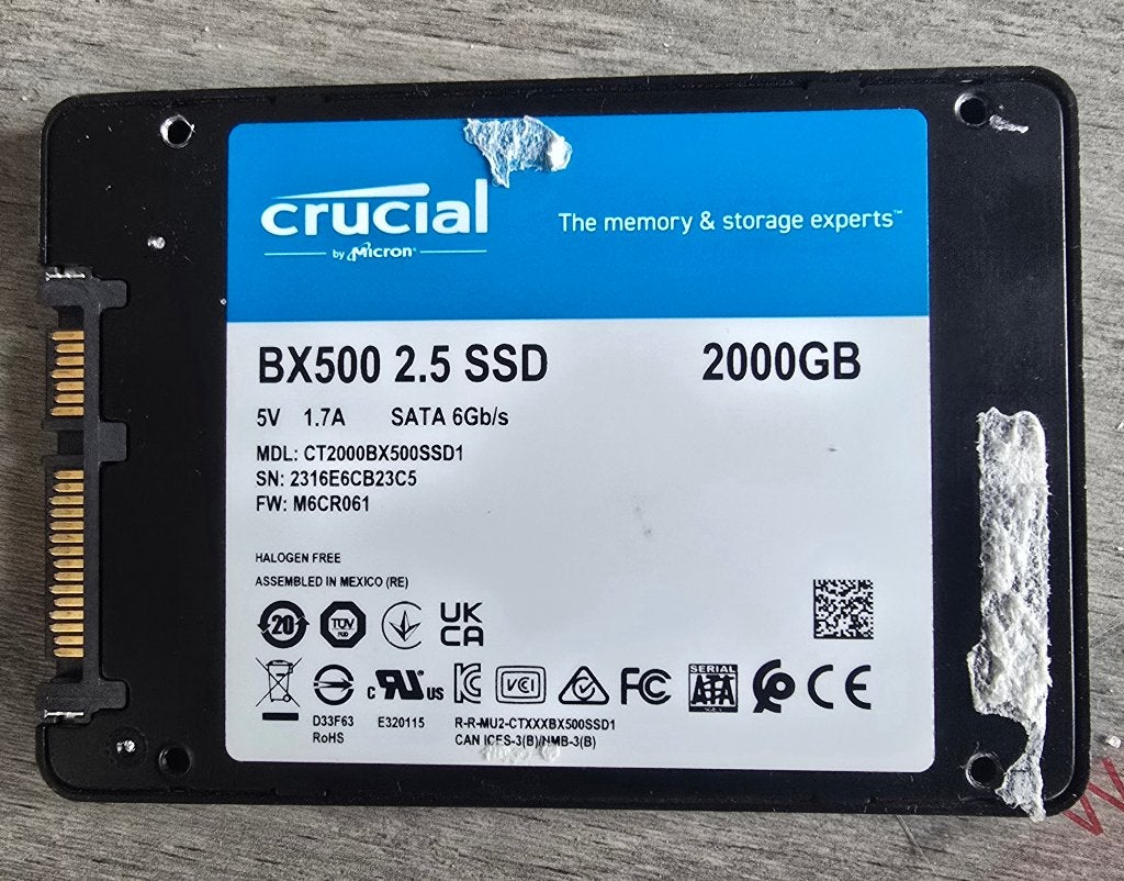 Crucial BX500 Sata SSD van 2 TB in goede staat, Gebruikt, Ophalen of Verzenden, Intern, 2000go