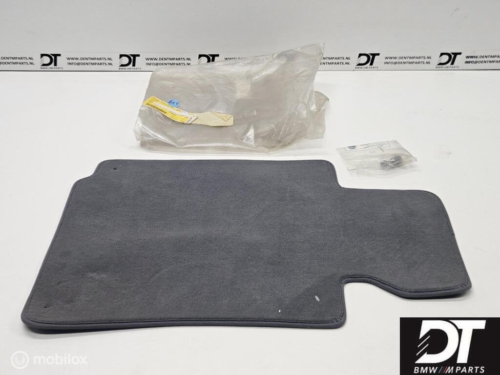 Voetmat bestuurder GRAU BMW 7-serie E38 51478184789, Auto-onderdelen, Nieuw, Ophalen of Verzenden