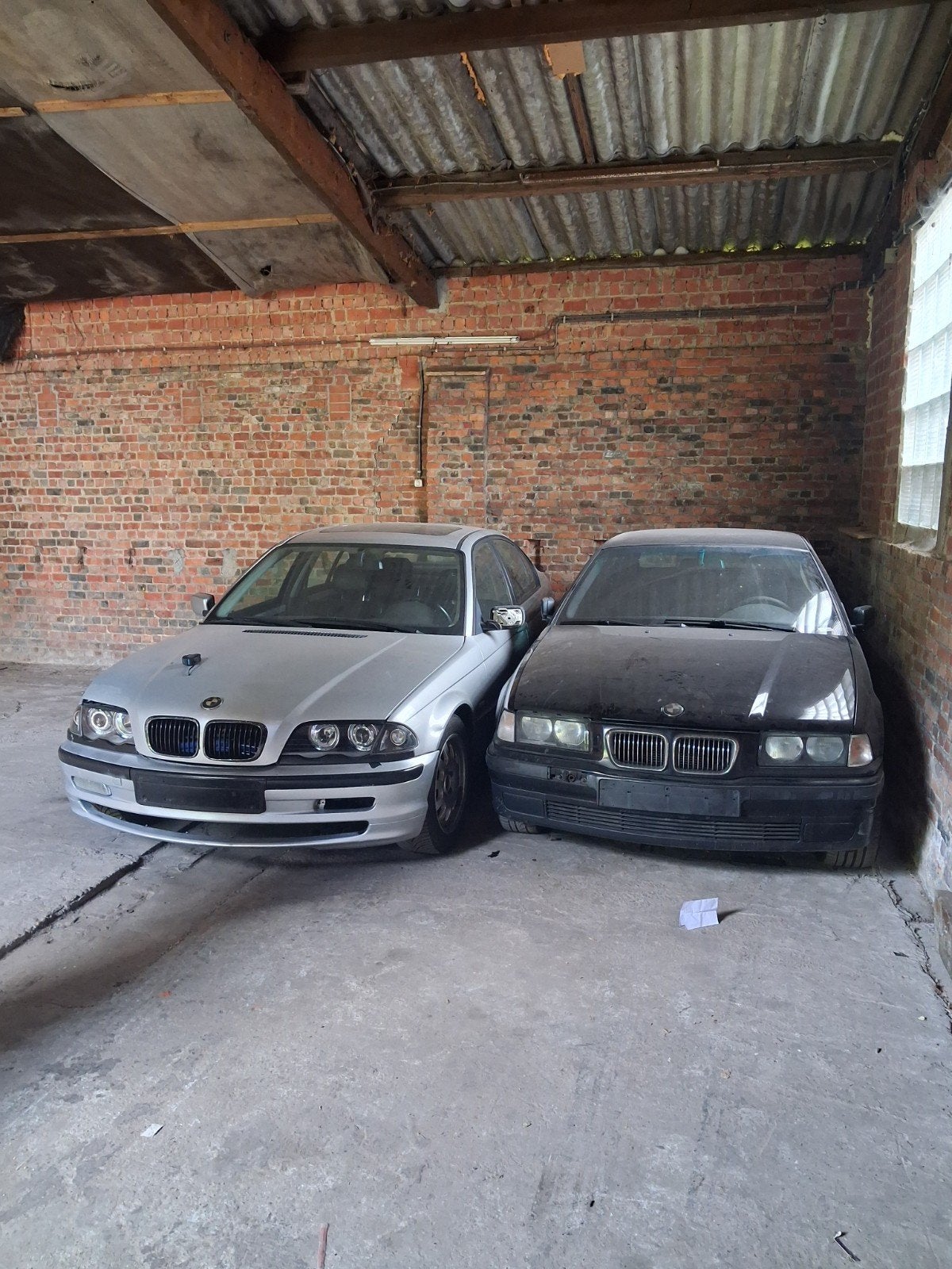 2 BMW pour Drift, Autos, Entreprise, Achat
