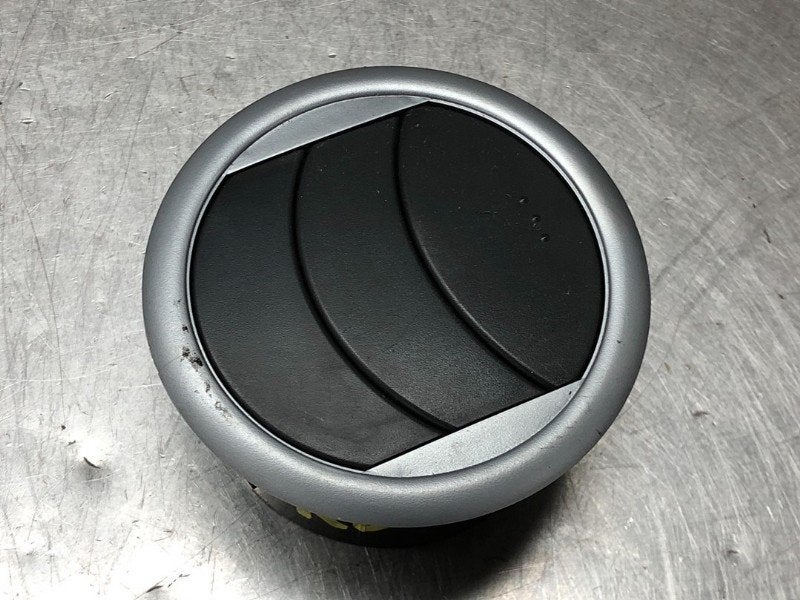 AERATEUR TABLEAU DE BORD Suzuki Alto (01-2009/-), Utilisé, Suzuki