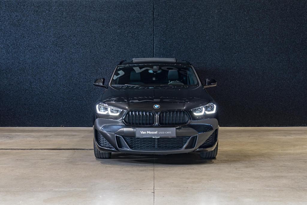BMW X2 sDrive18iA 100kW DCT (automatique), 100 kW, Euro 6, Entreprise, 5 portes