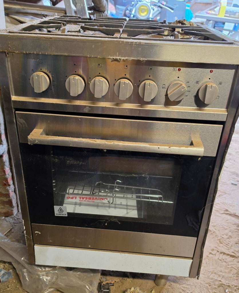 Nieuw gasfornuis 4 pit volledig inox, Ophalen, Nieuw, 4 kookzones, Gas