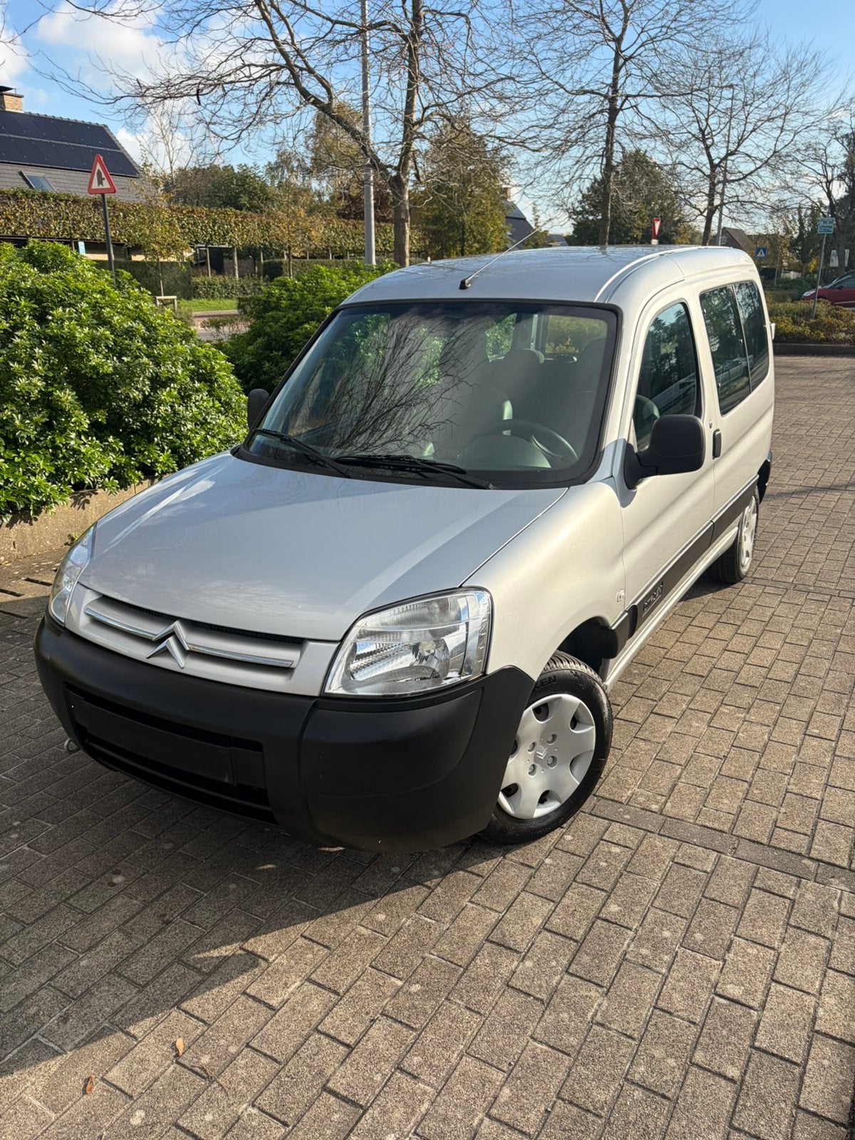 Citroën Berlingo 1.4i Benzine 2010 118.000 km Topstaat!, Autos, Argent ou Gris, Achat, Ordinateur de bord, Citroën