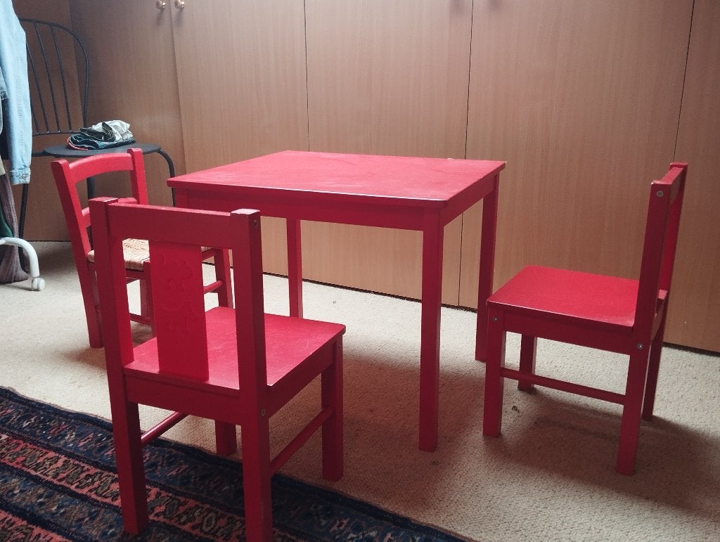 table enfants ikea et chaises, Enlèvement, Utilisé