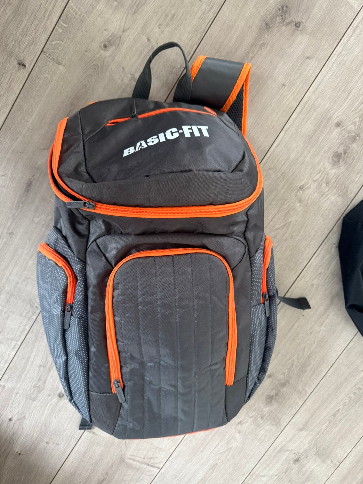 Sporttas rugzak basic fit, Ophalen of Verzenden, Zo goed als nieuw
