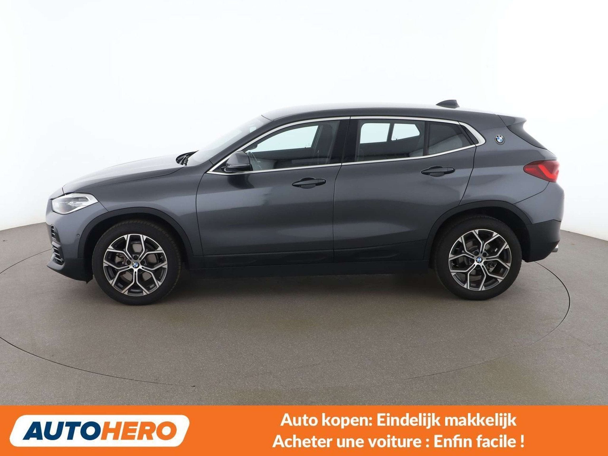 BMW X2 xDrive 18d (année de construction 2021), Autos, Argent ou Gris, 1675 kg, Noir, 5 portes