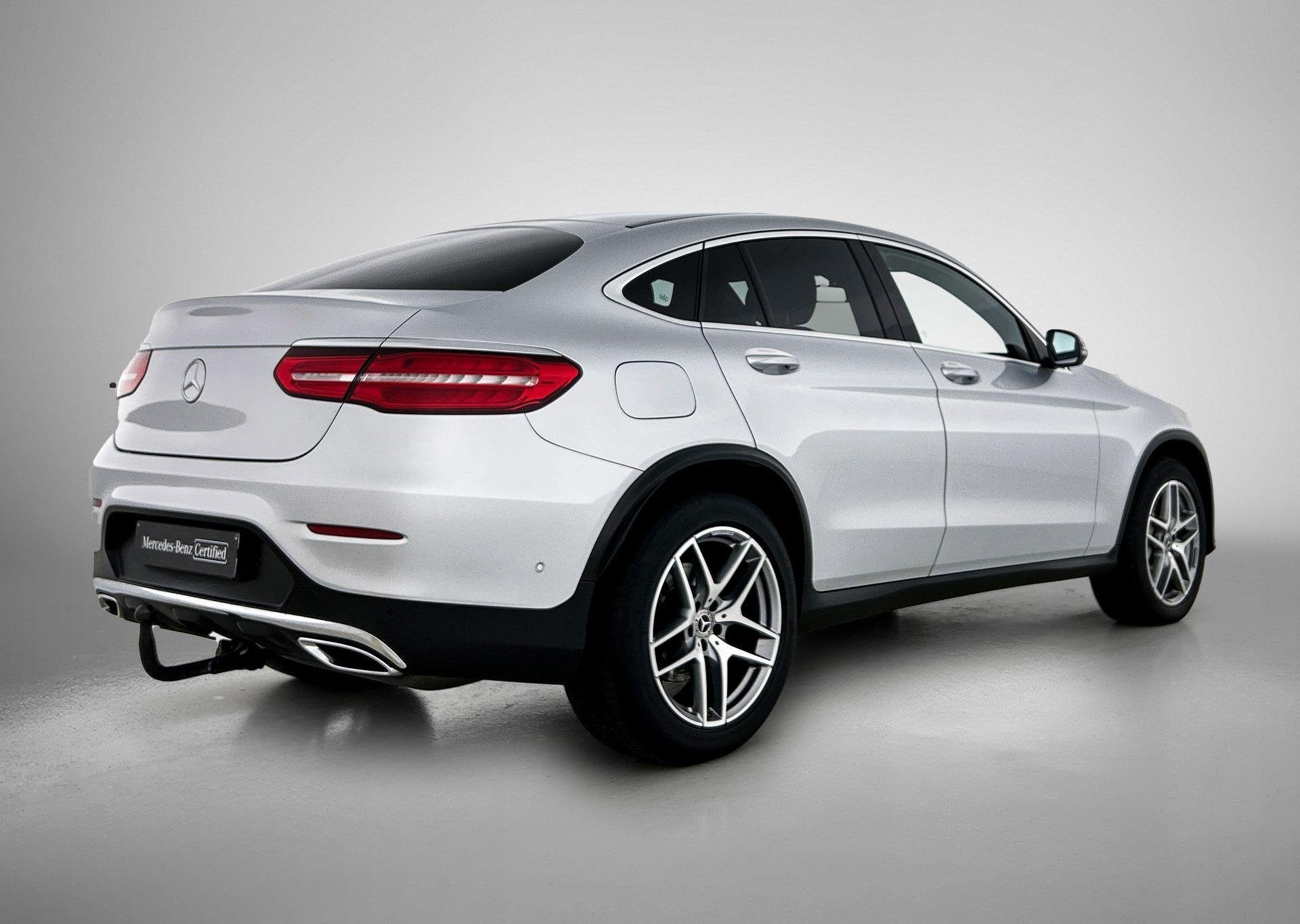 Mercedes-Benz GLC 250 d 4MATIC Coupé AMG Line Trekhaak | Do, Autos, Argent ou Gris, Achat, Euro 6, Entreprise