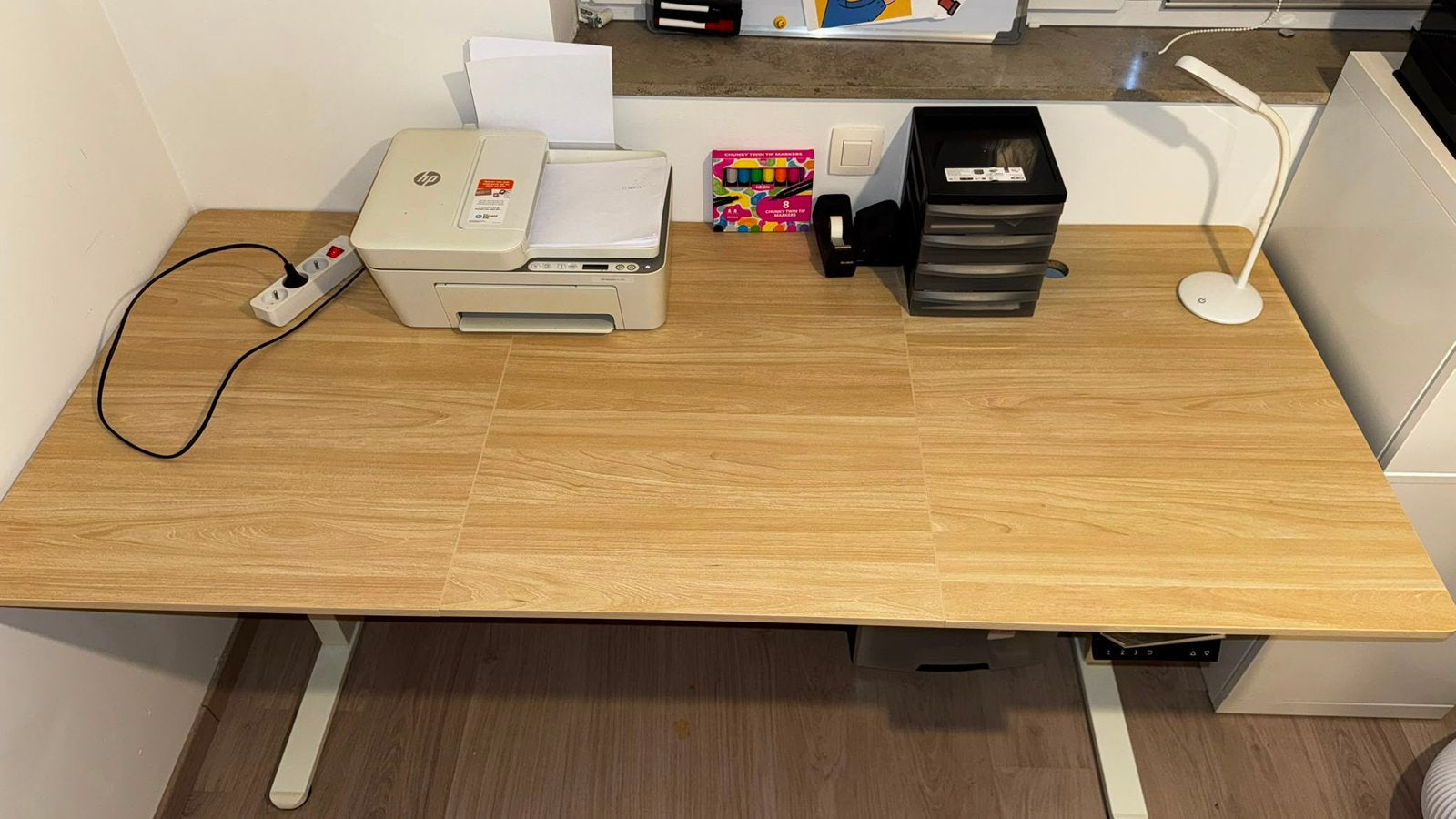 Bureau assis réglable en hauteur électriquement 180 x 80 cm, Bureau assis-debout, Électrique, Comme neuf, Enlèvement
