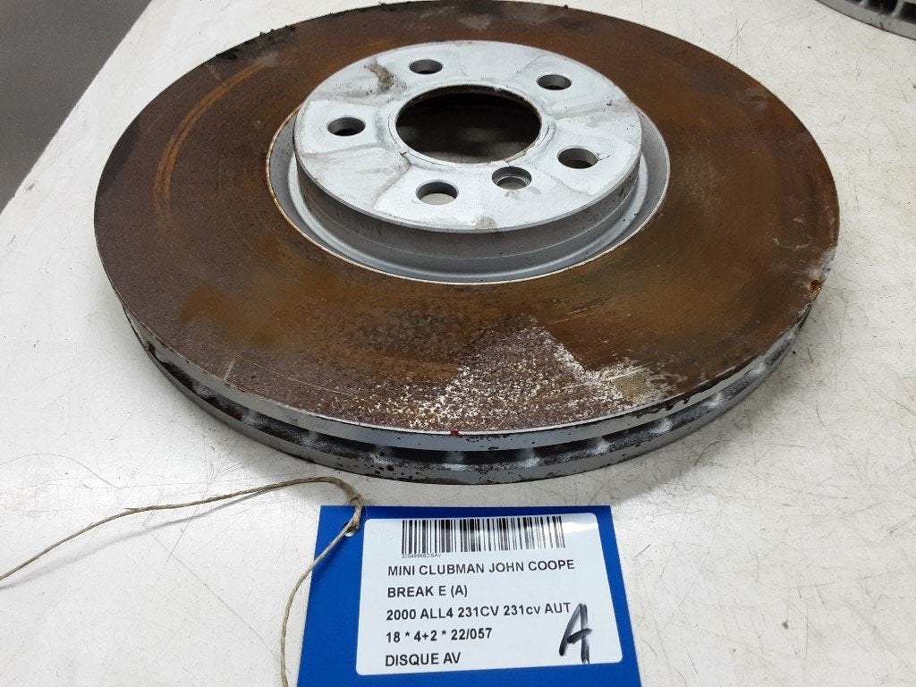 FREIN DISQUE AVANT Mini Clubman (F54) (01-2014/02-2024), Petuelring 130
80809  München, DE, Mini, Utilisé, Minikundenbetreuung@mini.de
